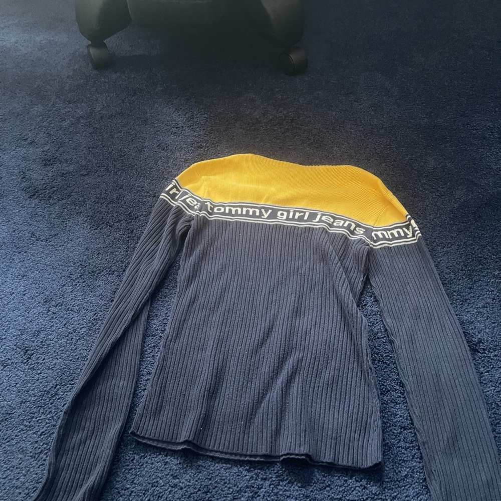 Tommy Girl Jeans Yellow and Blue Sweater - Picture 4 of 4